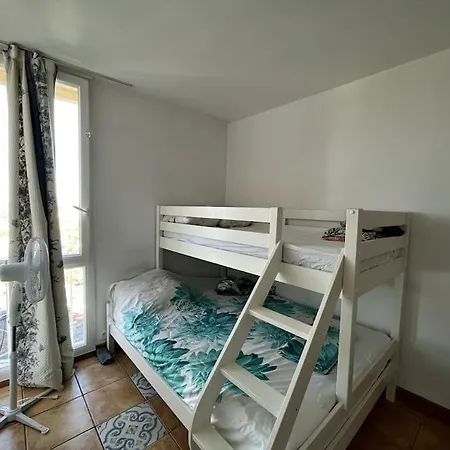 شقة Duplex : Dernier Etage Avec Balcon Le Mée-sur-Seine
