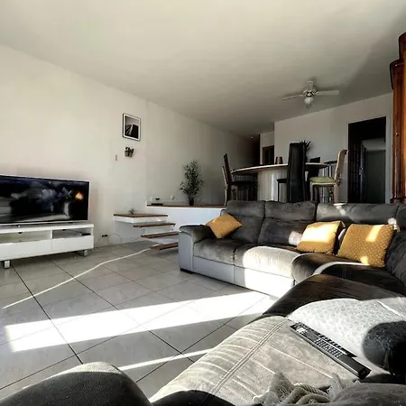 شقة Duplex : Dernier Etage Avec Balcon