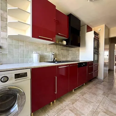 Apartment Duplex : Dernier Etage Avec Balcon *
