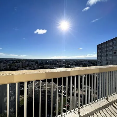 Apartment Duplex : Dernier Etage Avec Balcon *